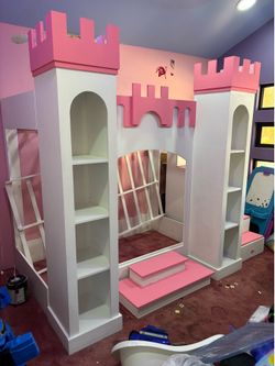 Castle Bed Custom made 2 singles bunk bed