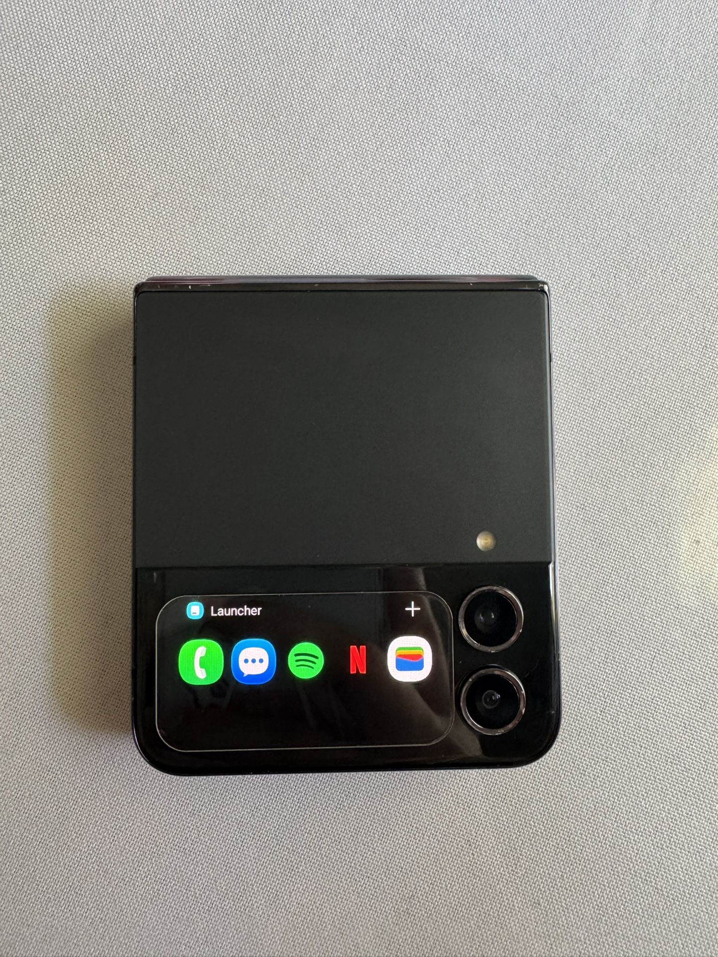 Samsung Z Flip 4 Unlocked
