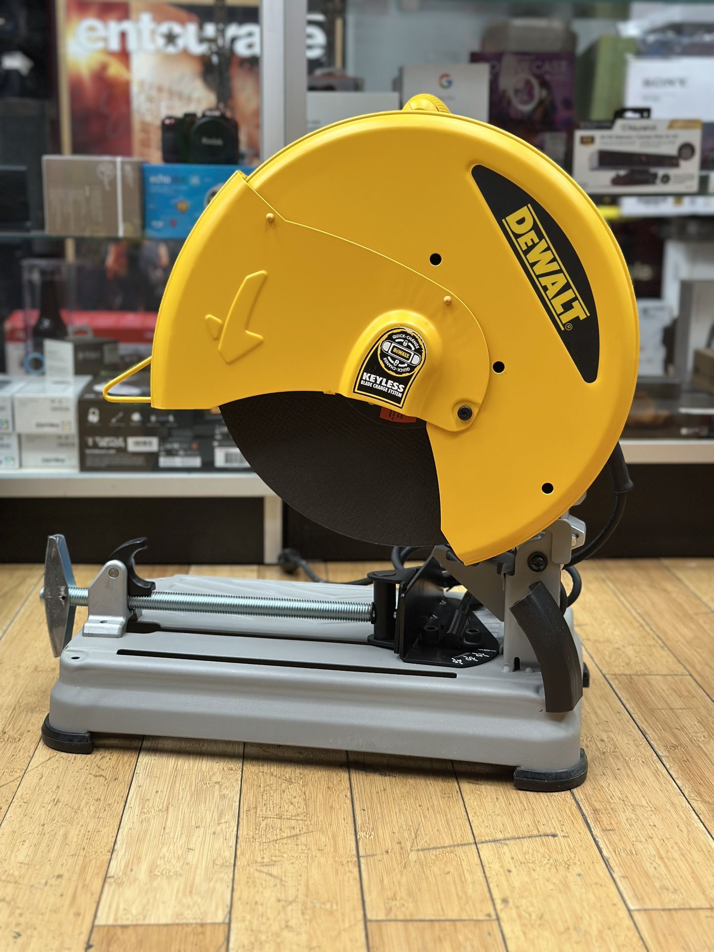 DeWALT 14” METAL CHOP SAW D28715
