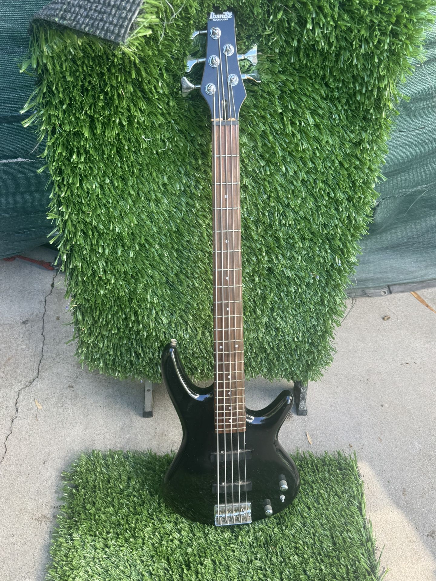 Ibanez Gio Bass Guitar