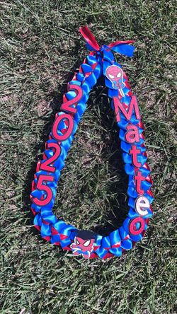 Spiderman Graduation Lei