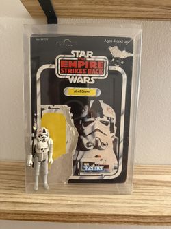 Vintage Star Wars AT- AT Driver W/ Backing Card 
