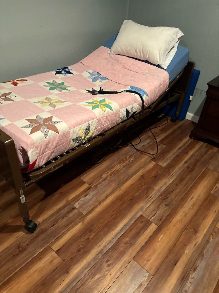MEDICAL BED Michanical