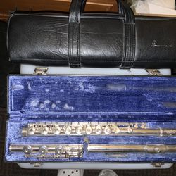 Gemeinhardt Solid Silver Flute + Music Sheets 