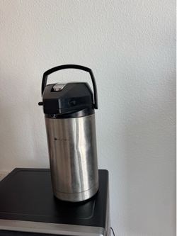 Commercial coffee airpot