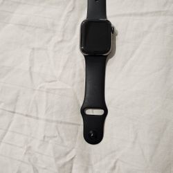 Black Stainless Series 7 41mm Apple Watch