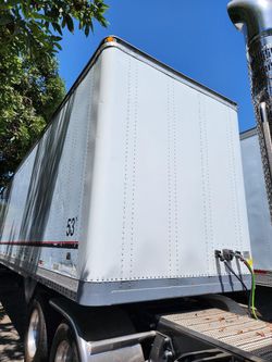 1998 Hyundai 53X102 Dry Van Trailer with Roller Bed Floor - $3,500 (Riverside)