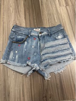#6 GUESS Americana Stars & Stripes Denim Shorts Size 27