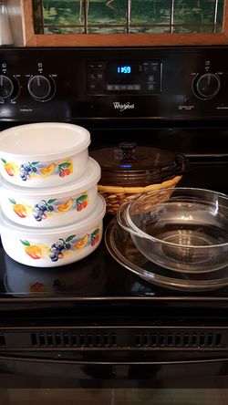 Lot of Kitchenware