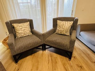2 arch chair sofa$ 100