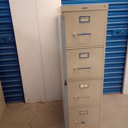 Letter Size Metal File Cabinet With Metal Bar