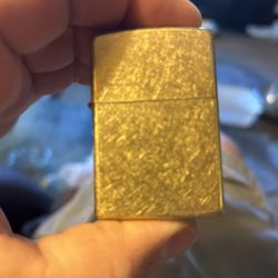 zippo gold metallic lighter