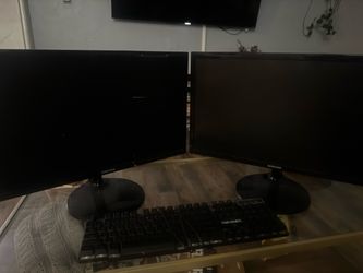 2 Samsung Monitors with PC, Cables & Monitor stands