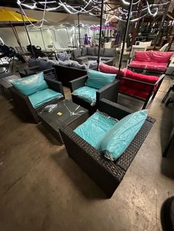 New 4 PCs Outdoor Wicker Patio Furniture Set Chair Table Conversation Set
