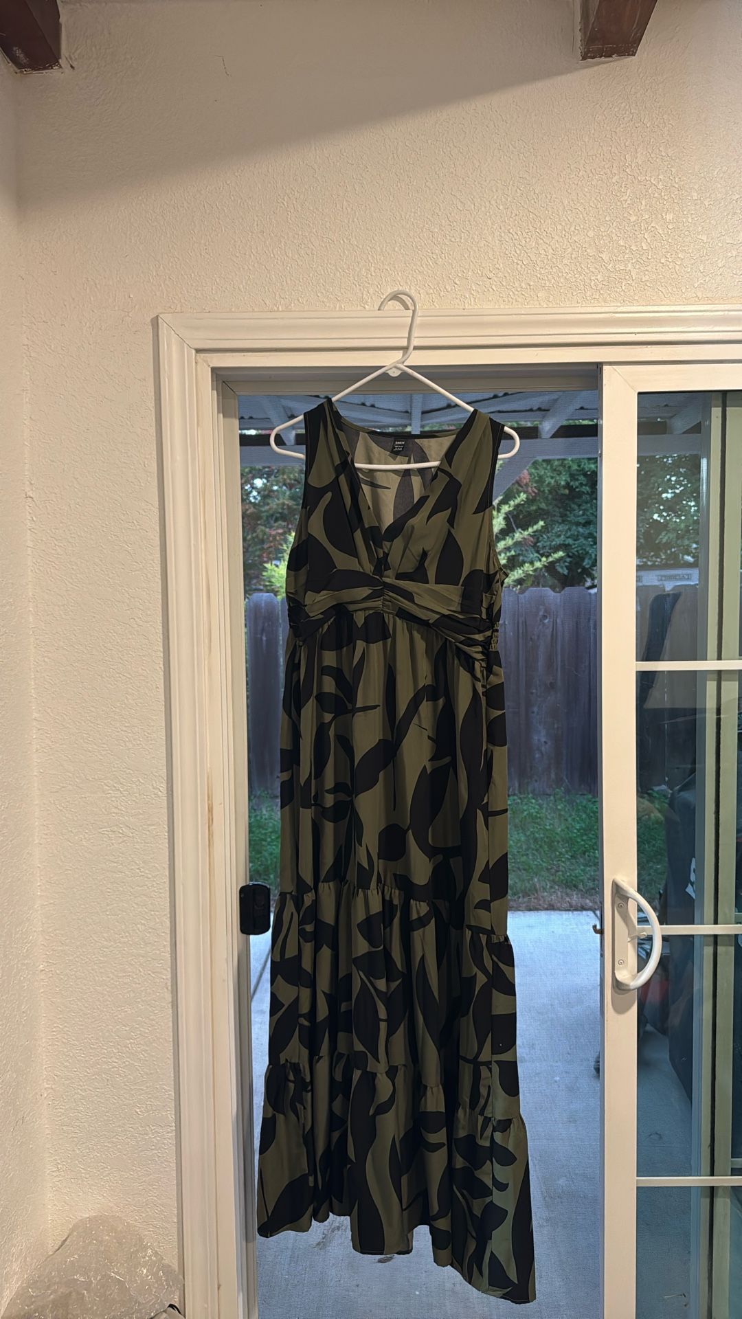 Size large Dress