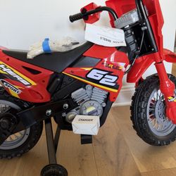 Kids Motorcycle 6 Volt Brand New Four Wheel 