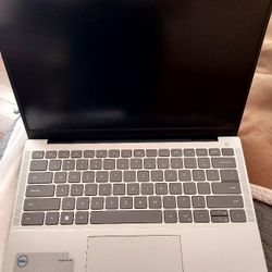 DELL Inspirion 5430 16gb Ram , 1tb SSD, i7 Processor.  Brand new never used with wireless mouse