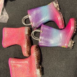 Baby girl rain boots size 5and 6