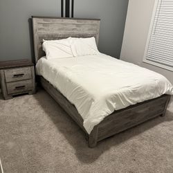 Queen Mattress Set With Frame & Nightstand