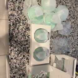 Motif Aura Glow Wearable Breast Pump