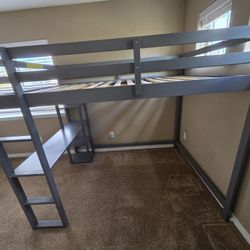 Kids Bunk Bed With Desk