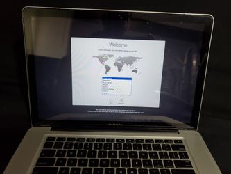 Selling My Daughter's 15.1" MacBook Pro In Excellent Condition And Carrying Case