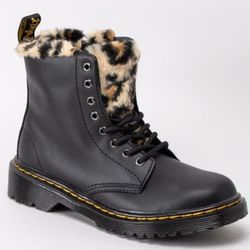 Dr. Martens Serena Leo Animal Fur Lined Black Leather Combat Moto Boots Women 7
