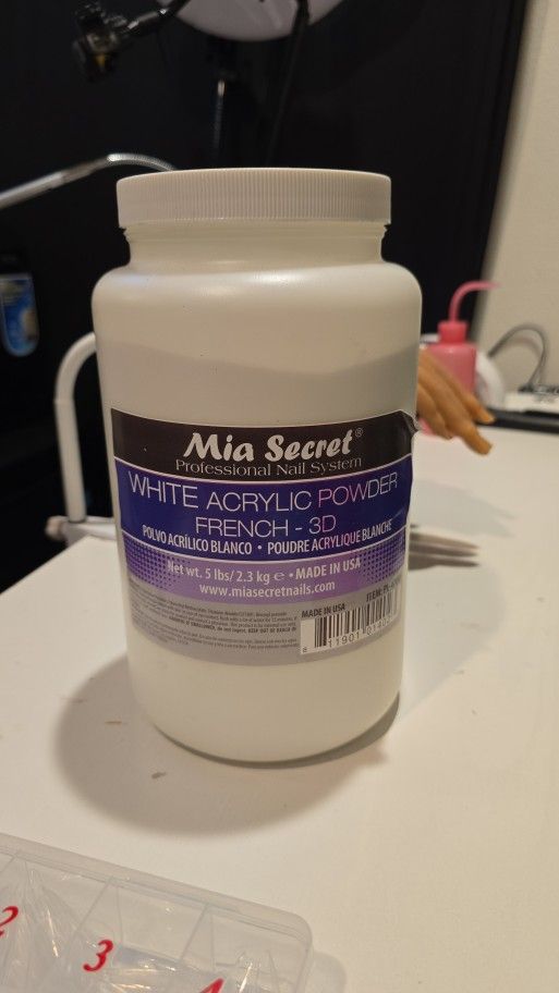 Mia Secret White Acrylic