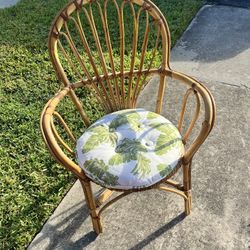 Little Whicker  Chair 