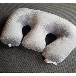 Z Pillow For Twins 