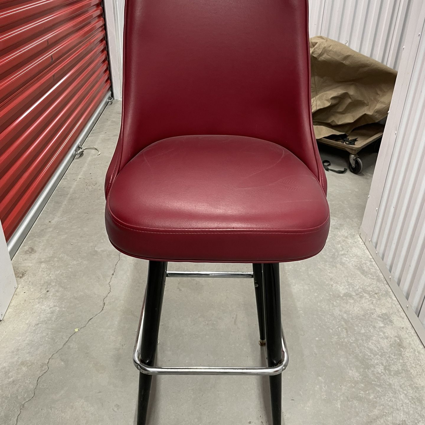 Red Swivel Bar Stool - Lounger Bucket Seat - High Chair