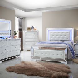 Brand New Queen Size Bedroom Set$1499.financing Available No Credit Needed 