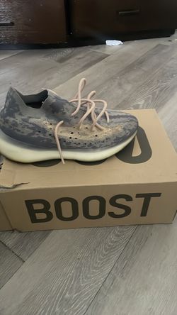 YEEZY MIST BOOST SIZE 11 $100 OBO