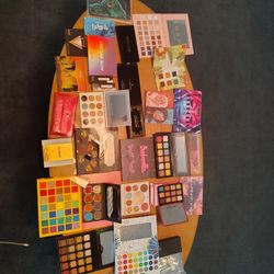 Makeup Palette And Brush Bundle