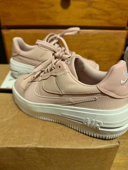 Nike Air Force 1 size 6