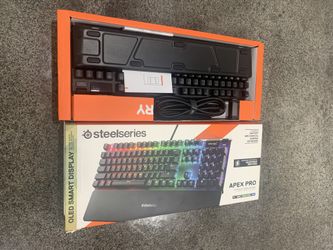 APEX PRO GAMING KEYBOARD