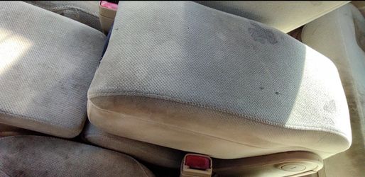 2006 Impala Center Console Assembliy Jump Set Floor Console Arm Rest Neutral 52C