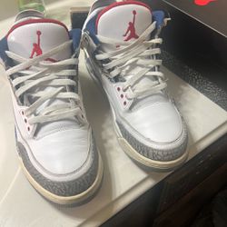 (TRUE BLUE)Air Jordan Retro 3 BY Nike In (size 13)
