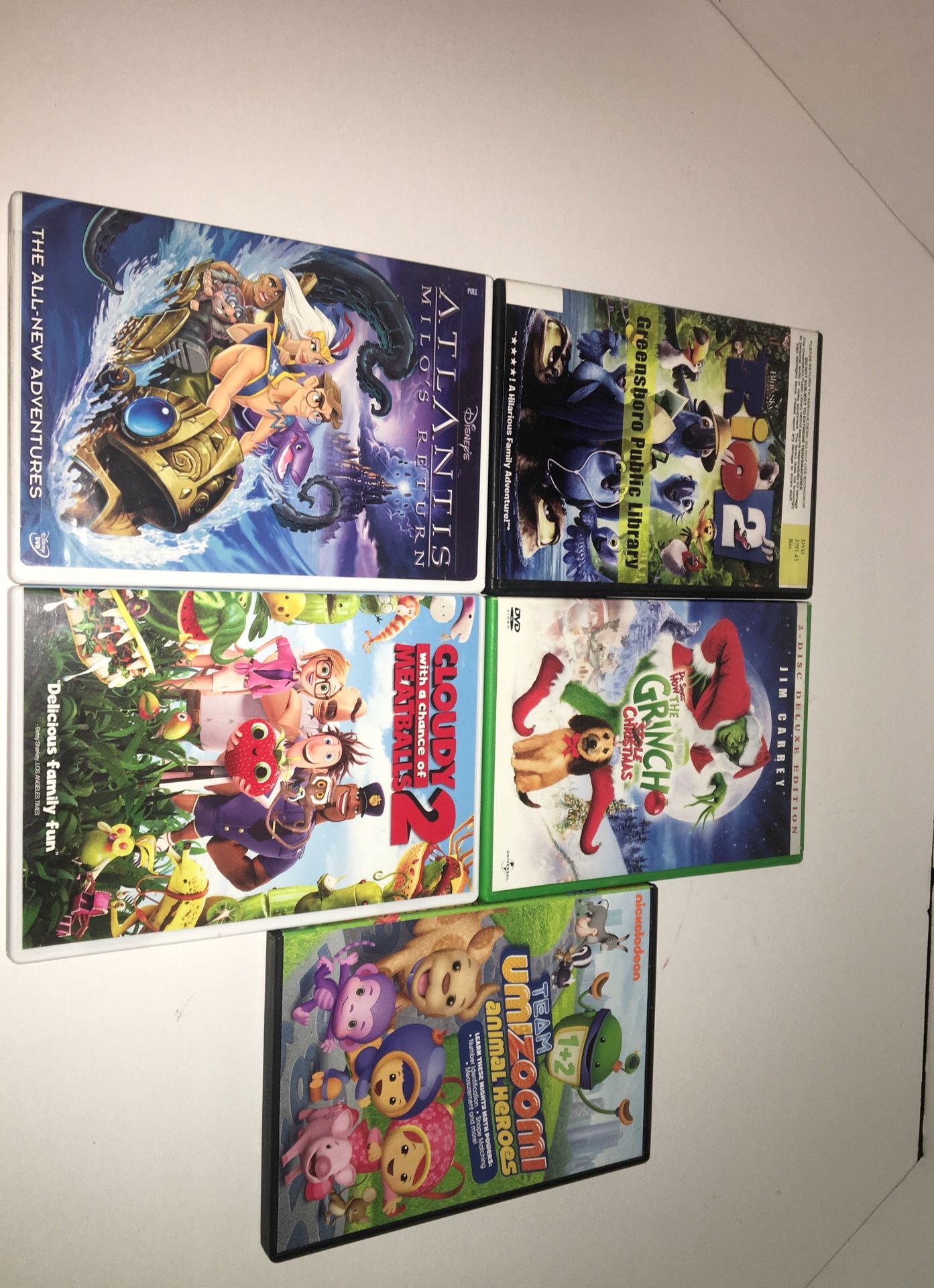 DVD lot of 5 Disney kids DVDs