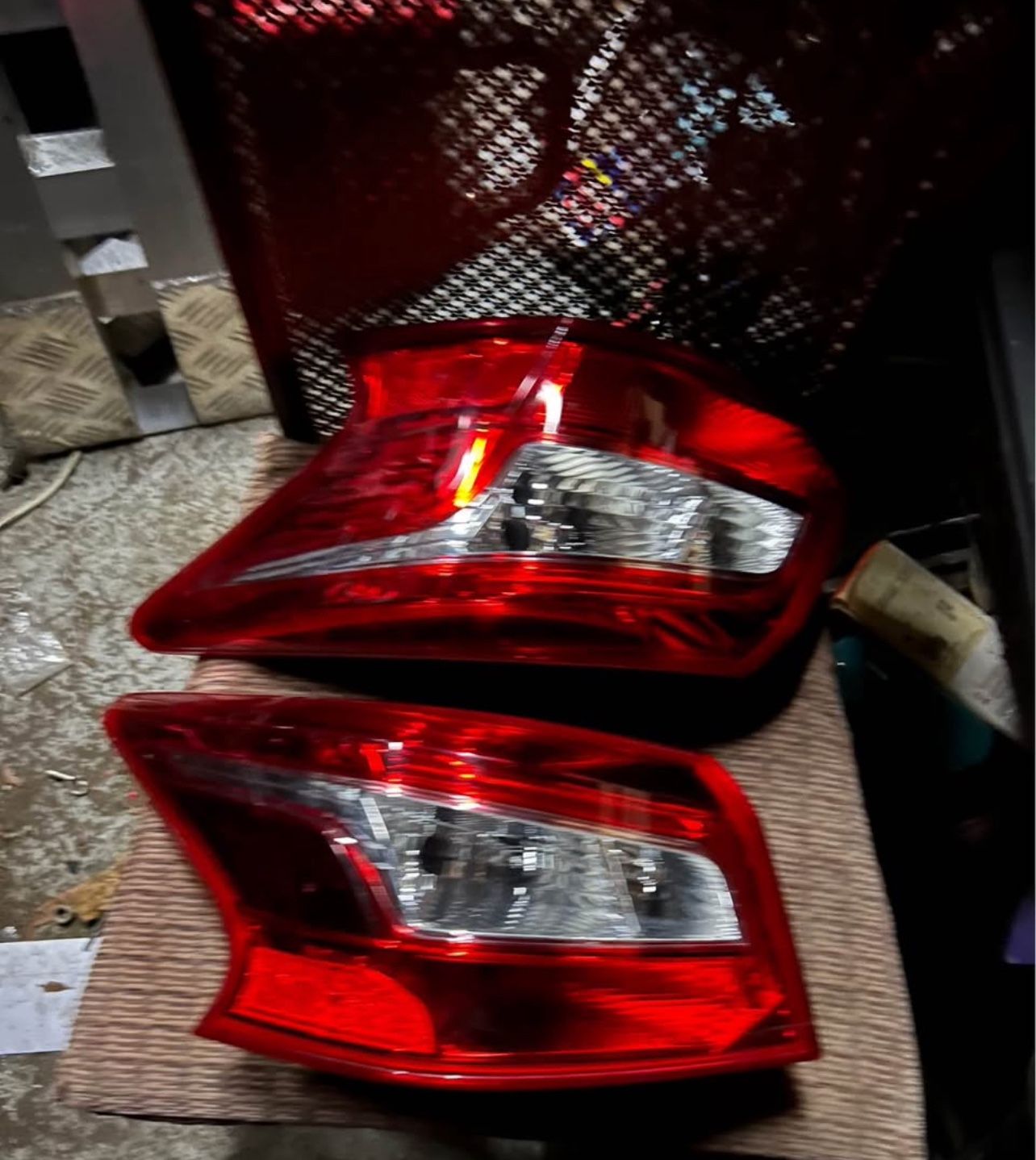 2019 NISSAN SENTRA Tail Lights