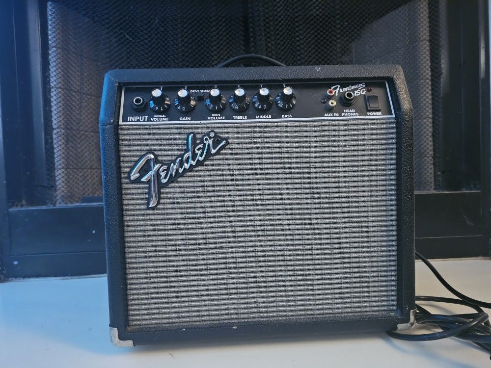 Fender Frontman 15G Guitar Amp