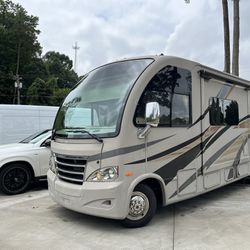 Motor Home Only 27 K Miles 