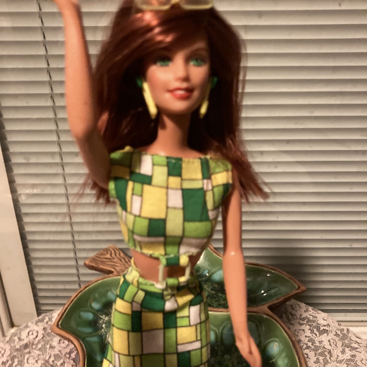 1998 Barbie ‘HIP 2 BE SQUARE’