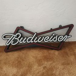 Budweiser Neon Sign Working Condition No Power Outlet 