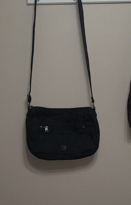 The Sak Crossbody Black