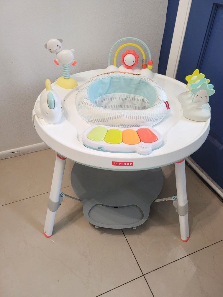 Kids Jumper/ Activity Center