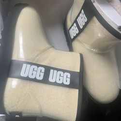 UGG Women Size 7 
