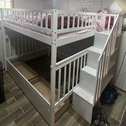 bunk bed 