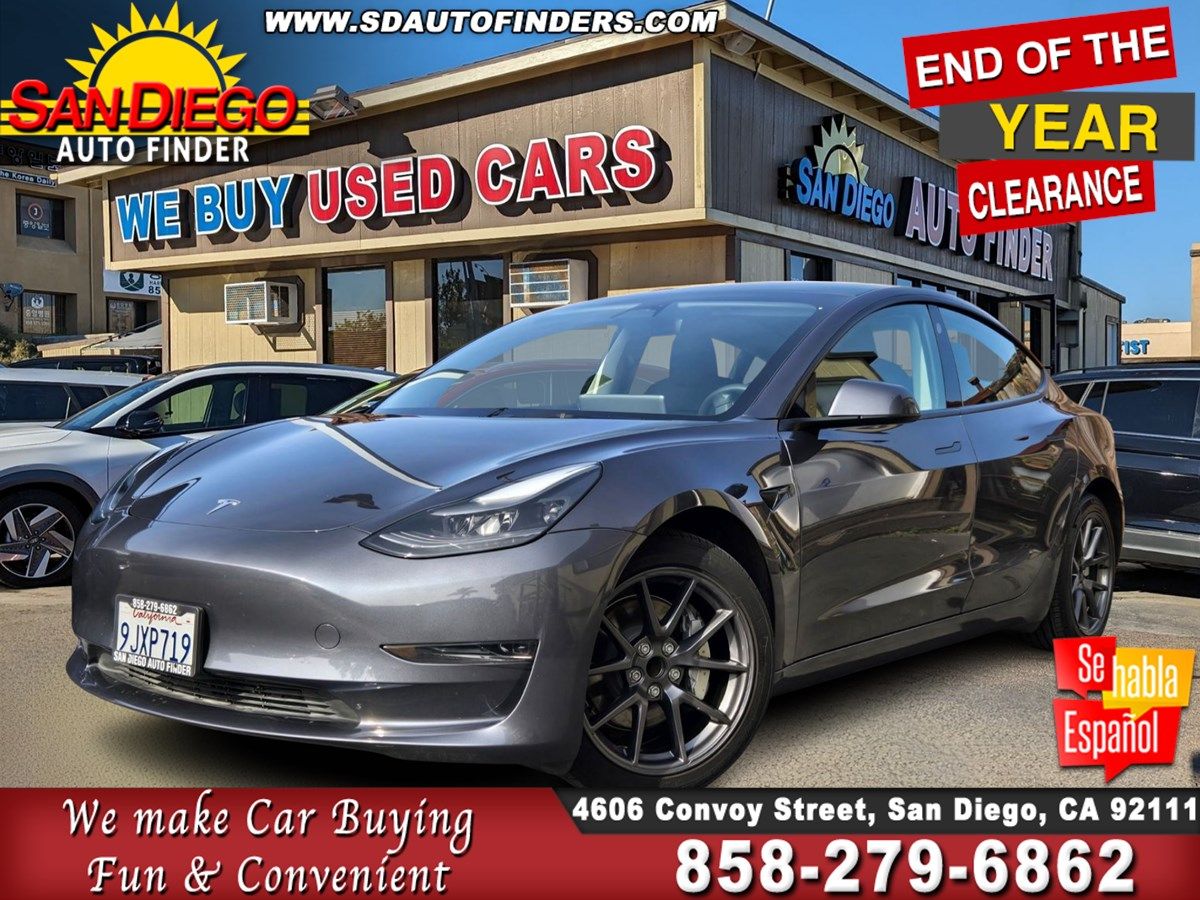 2023 Tesla Model 3, only 14k miles, A Must See, New Year's