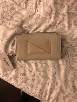 Kenneth Cole purse
